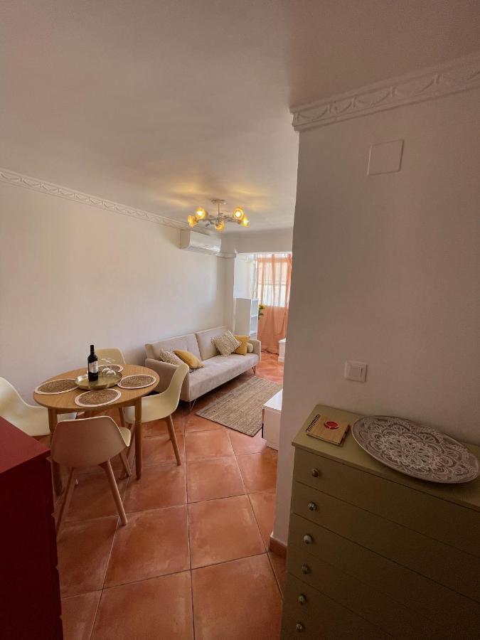 Two Bedroom Apartment In Malaga Center With Views Kültér fotó