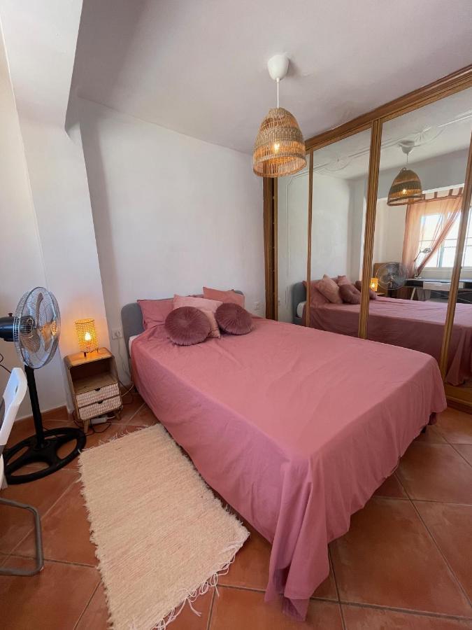 Two Bedroom Apartment In Malaga Center With Views Kültér fotó